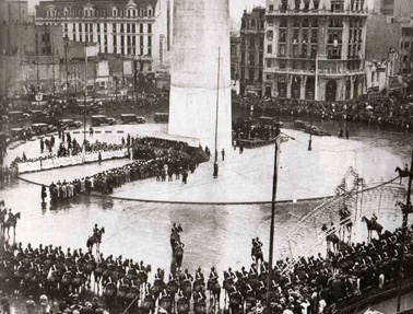 1936. Mayo. Inauguración del obelisco